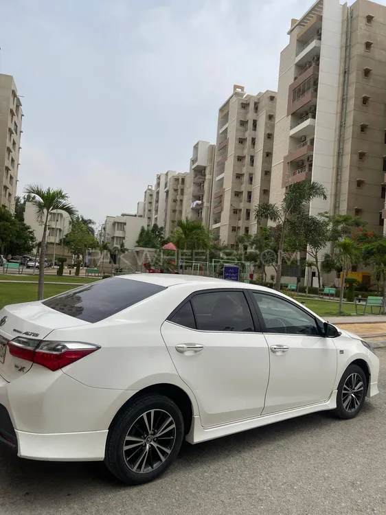 Toyota Corolla 2021 for Sale in Karachi Image-1