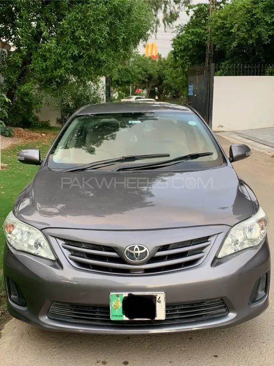Toyota Corolla 2014 for Sale in Lahore Image-1