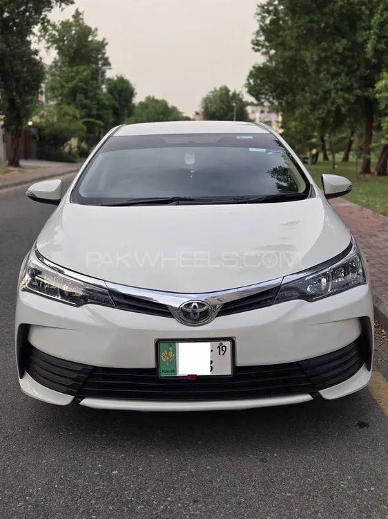 Toyota Corolla 2019 for Sale in Lahore Image-1