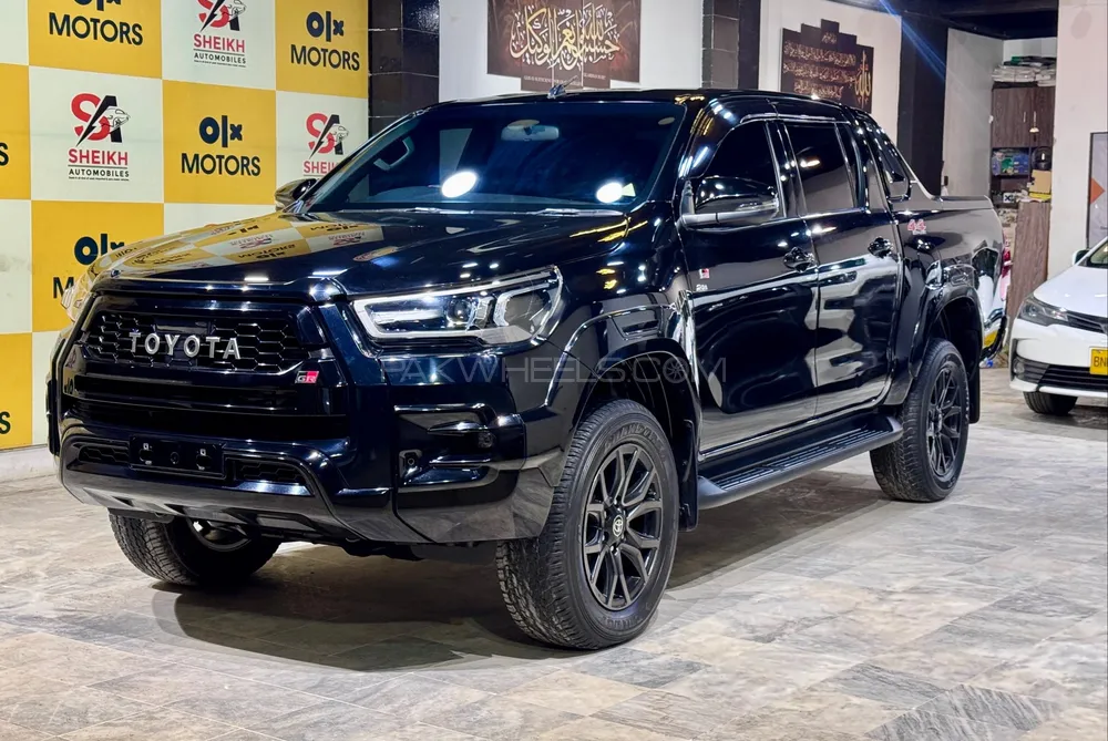 Toyota Hilux 2023 for Sale in Karachi Image-1