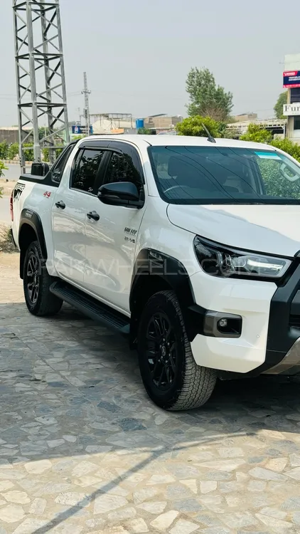 Toyota Hilux 2023 for Sale in Peshawar Image-1