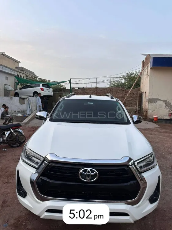 Toyota Hilux 2022 for Sale in Islamabad Image-1