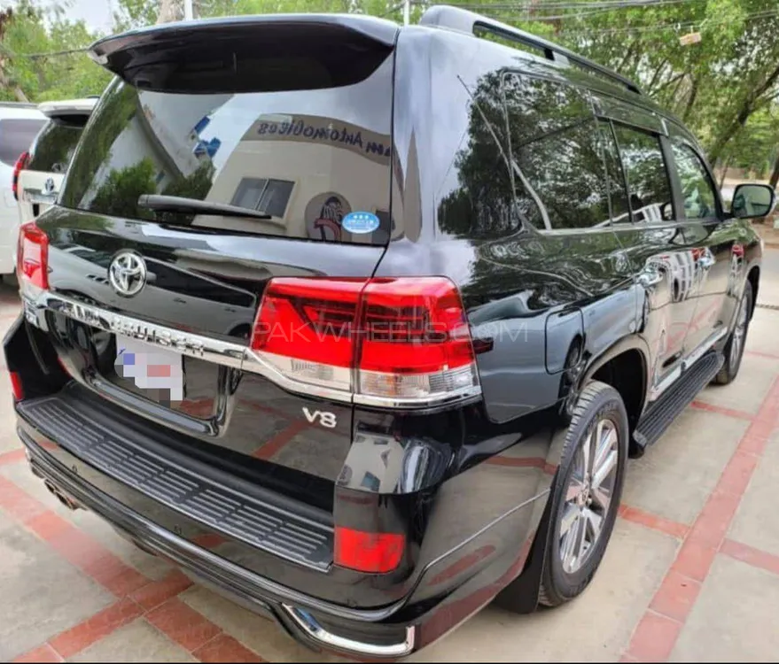 Toyota Land Cruiser 2018 for Sale in Rawalpindi Image-1