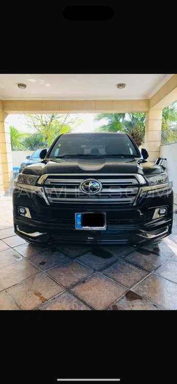Toyota Land Cruiser 2016 for Sale in Islamabad Image-1