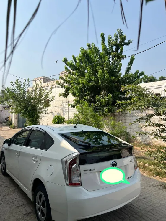Toyota Prius 2014 for Sale in Peshawar Image-1