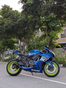 Suzuki GSX-R600 2015