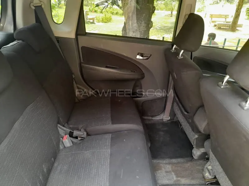 Daihatsu Move 2017 for Sale in Lahore Image-1