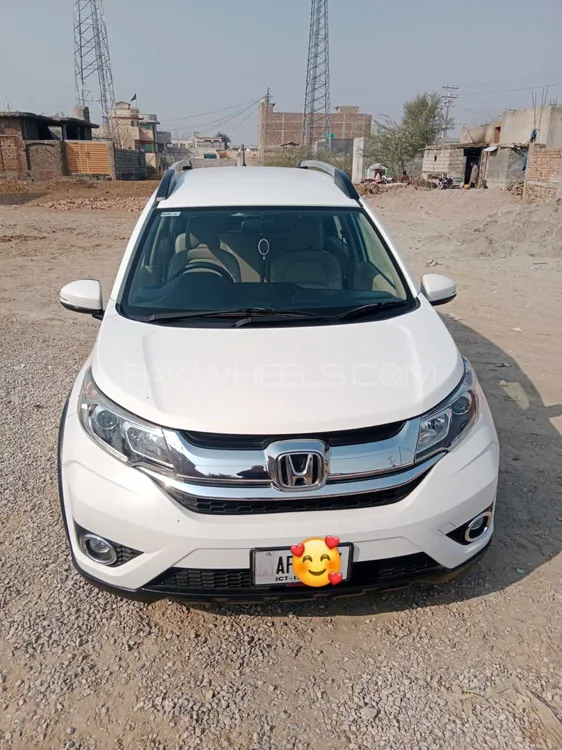 Honda BR-V 2017 for Sale in Islamabad Image-1