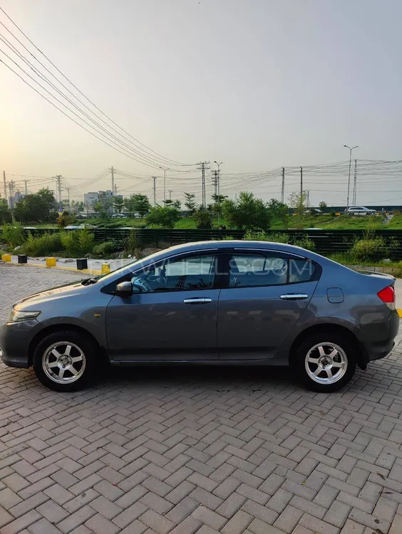Honda City 2010 for Sale in Islamabad Image-1