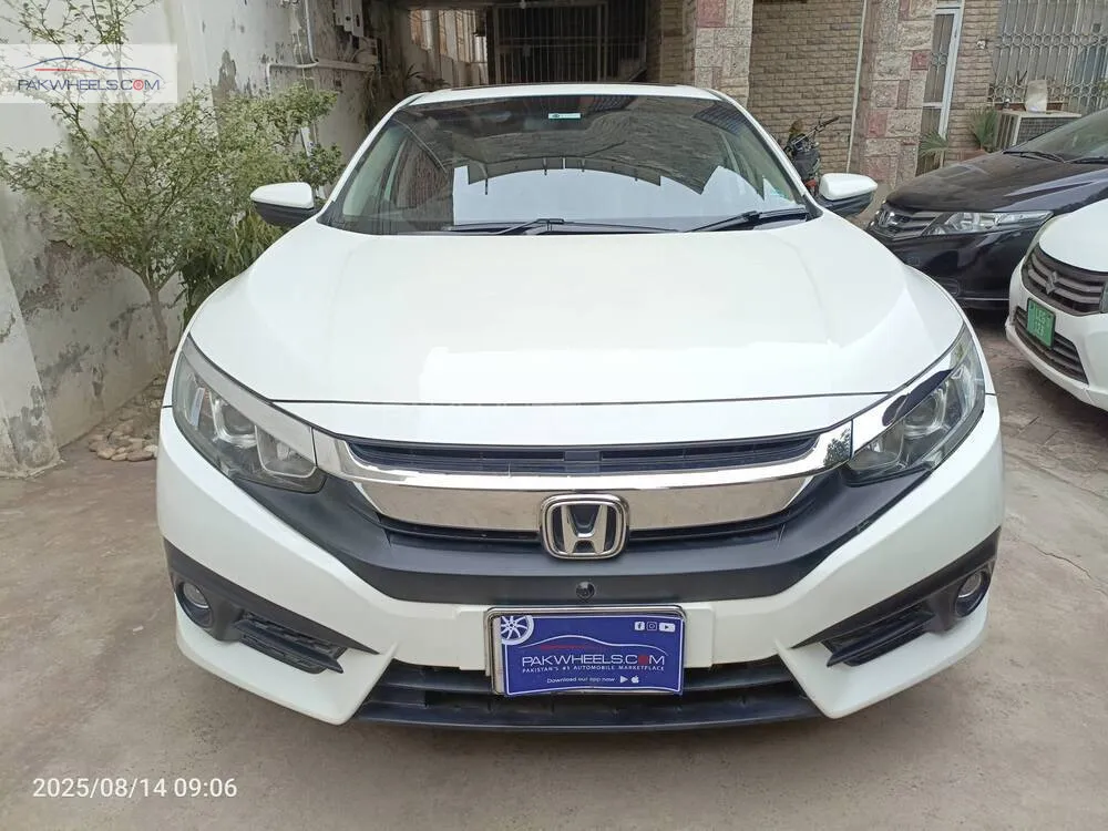 ہونڈا سوک 2017 for Sale in ملتان Image-1