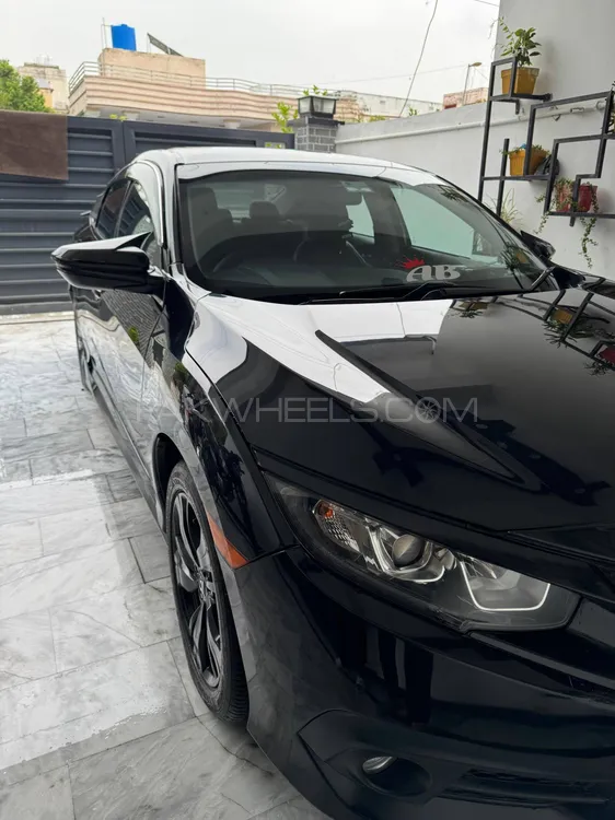 Honda Civic 2018 for Sale in Wah cantt Image-1