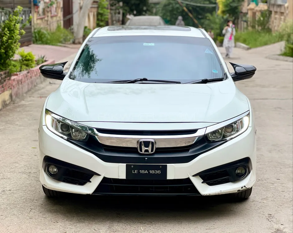 Honda Civic 2018 for Sale in Islamabad Image-1