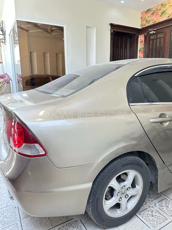 Honda Civic 2010 for Sale in Multan Image-1