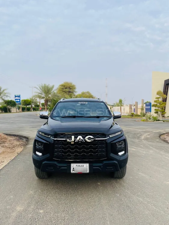 JAC T9 2025 for Sale in Rahim Yar Khan Image-1
