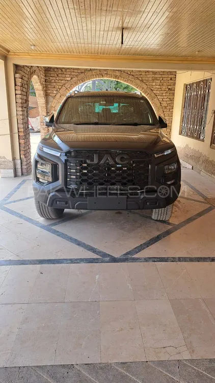 JAC T9 2025 for Sale in Multan Image-1
