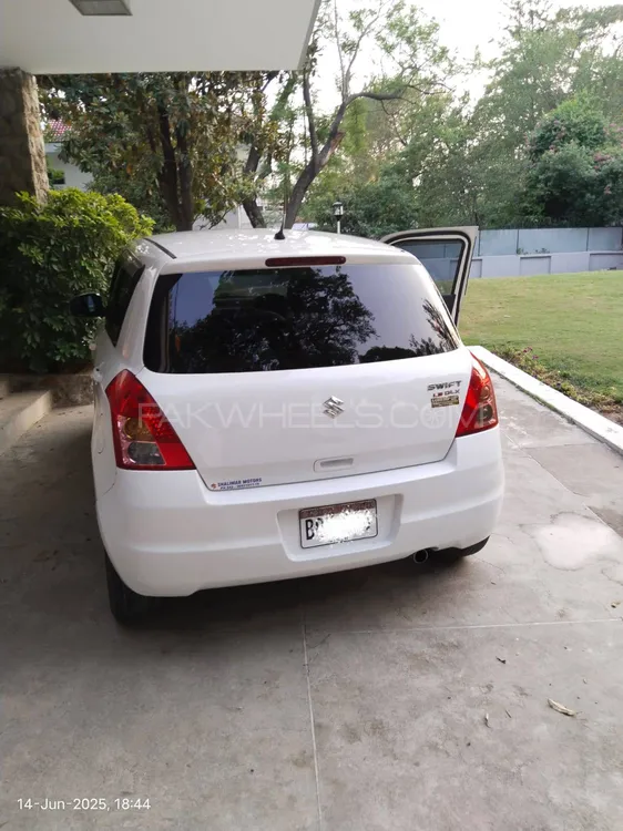 Suzuki Swift 2019 for Sale in Islamabad Image-1