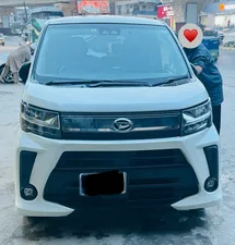 Daihatsu Move Custom RS 2019 for Sale