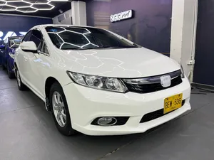 Honda Civic VTi Oriel Prosmatec 1.8 i-VTEC 2014 for Sale