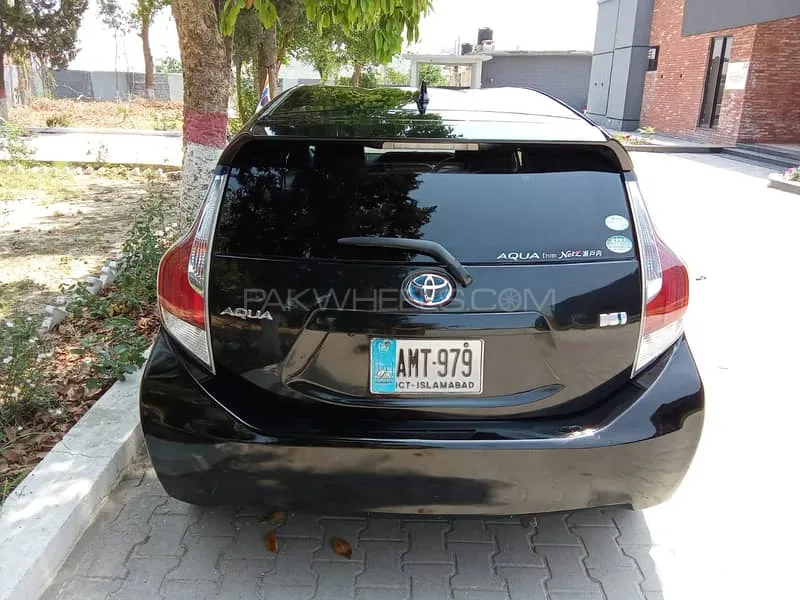 Toyota Aqua 2016 for Sale in Hassan abdal Image-1