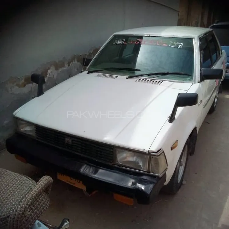 Toyota Corolla 1982 for Sale in Dera Ghazi Khan Image-1