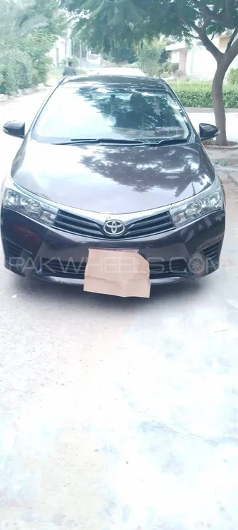 Toyota Corolla 2017 for Sale in Karachi Image-1