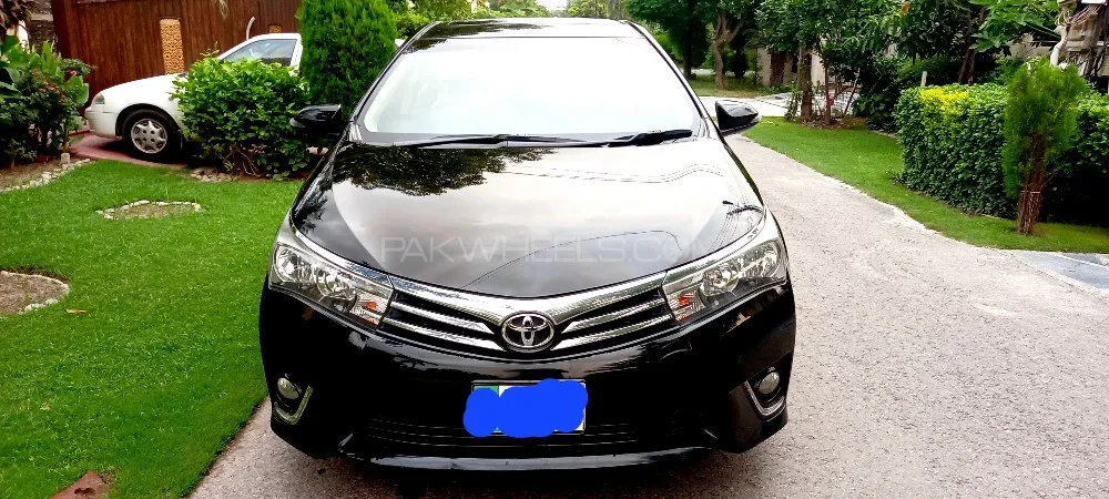 Toyota Corolla 2015 for Sale in Lahore Image-1