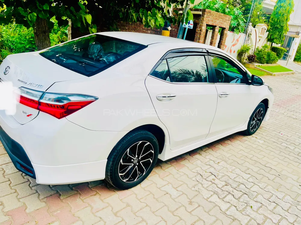 Toyota Corolla 2024 for Sale in Lala musa Image-1