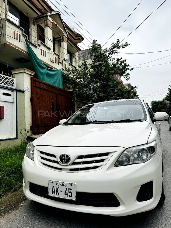Toyota Corolla 2011 for Sale in Islamabad Image-1