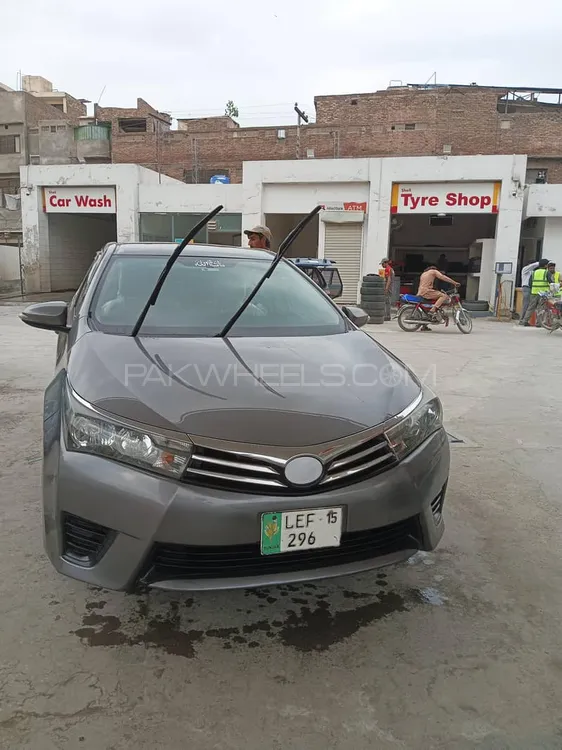 Toyota Corolla 2015 for Sale in Charsadda Image-1