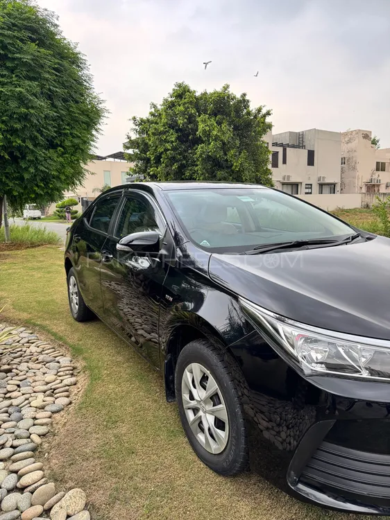 Toyota Corolla 2018 for Sale in Lahore Image-1