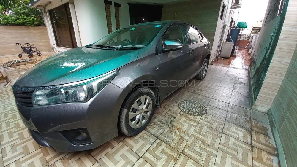 Toyota Corolla 2014 for Sale in Lahore Image-1