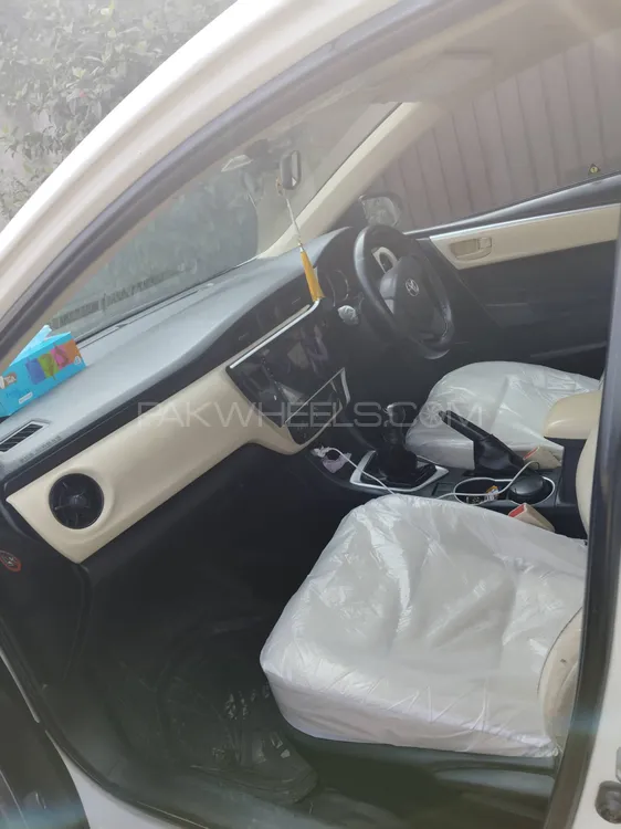 Toyota Corolla 2017 for Sale in Narowal Image-1