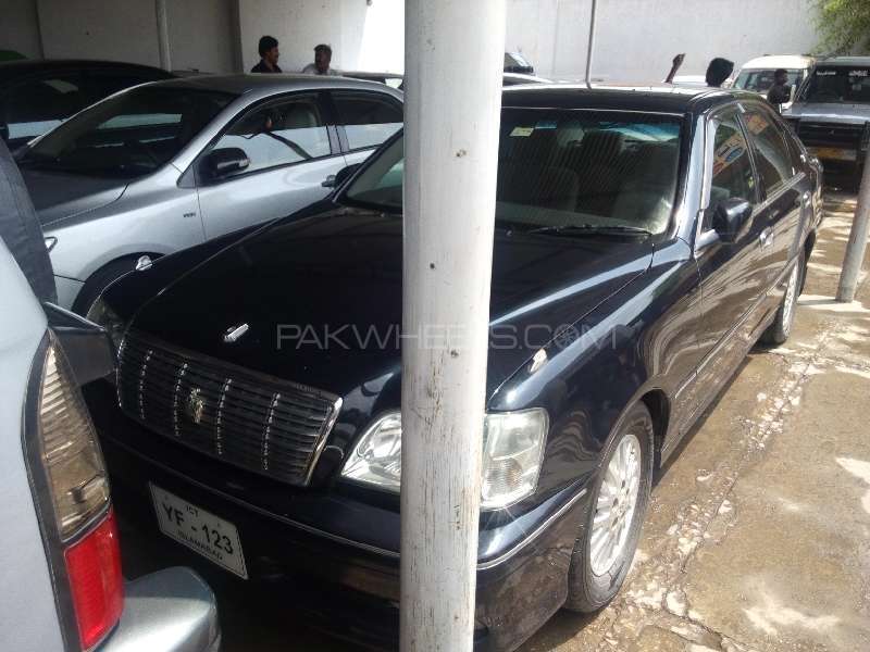 Toyota Crown 2000 for Sale in Multan Image-1