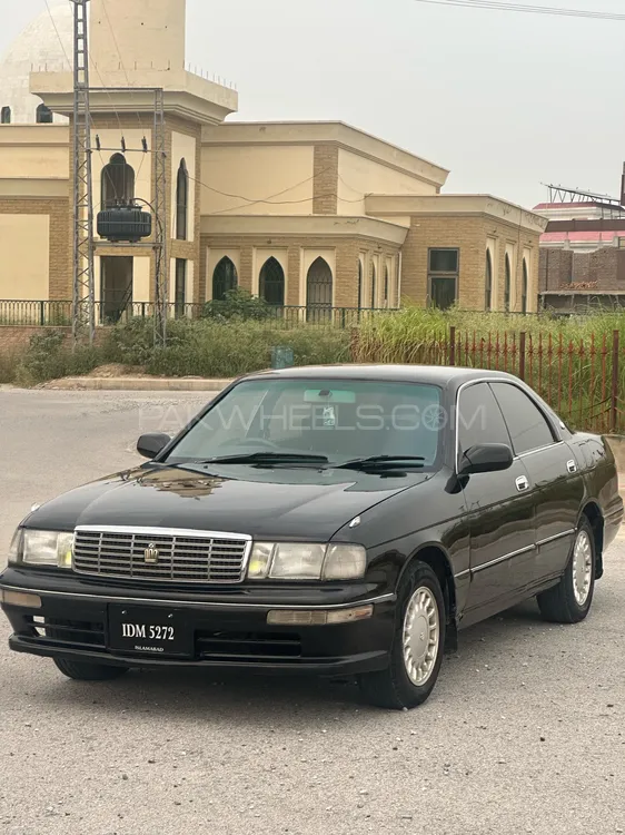 Toyota Crown 1996 for Sale in Peshawar Image-1
