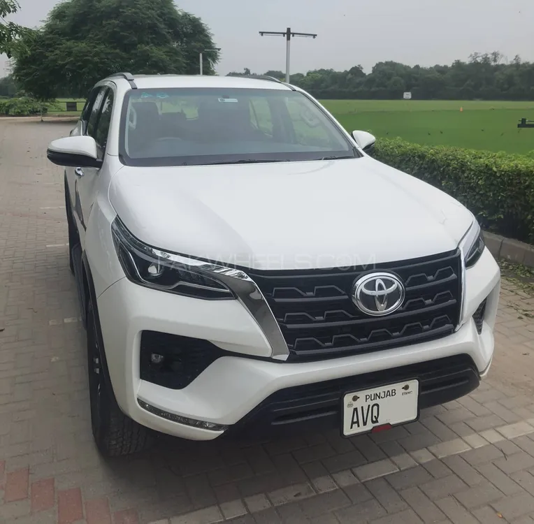 Toyota Fortuner 2022 for Sale in Lahore Image-1