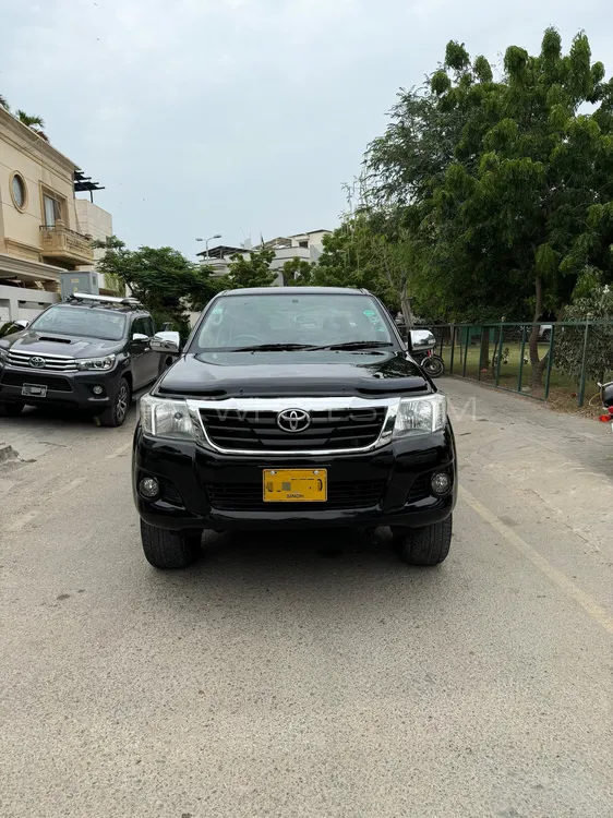 Toyota Hilux 2012 for Sale in Karachi Image-1