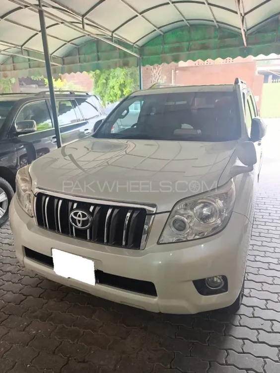Toyota Prado 2011 for Sale in Lahore Image-1