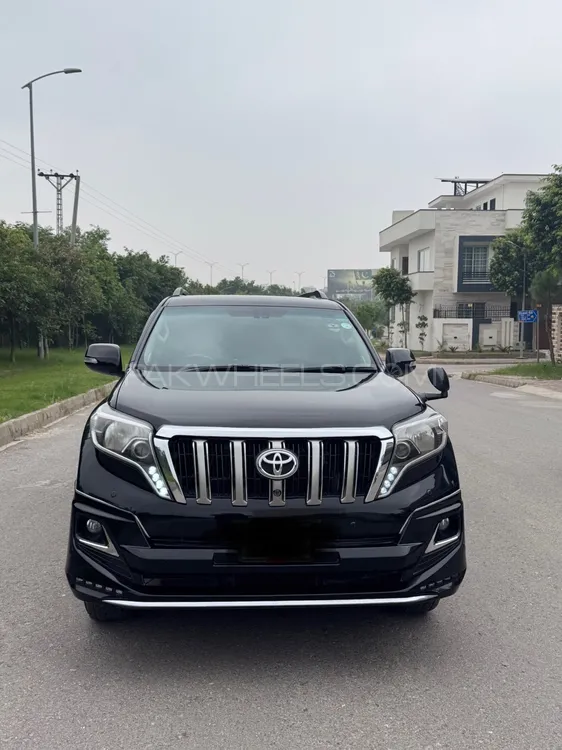 Toyota Prado 2009 for Sale in Islamabad Image-1