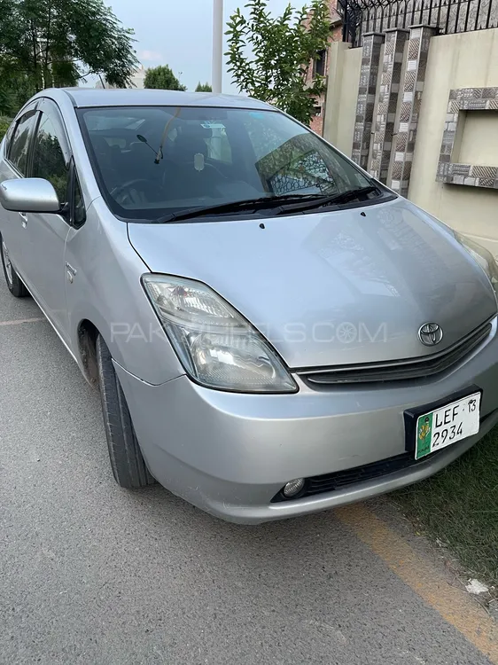 Toyota Prius 2013 for Sale in Gujranwala Image-1