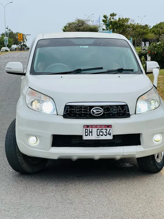 Toyota Rush 2013 for Sale in Karachi Image-1
