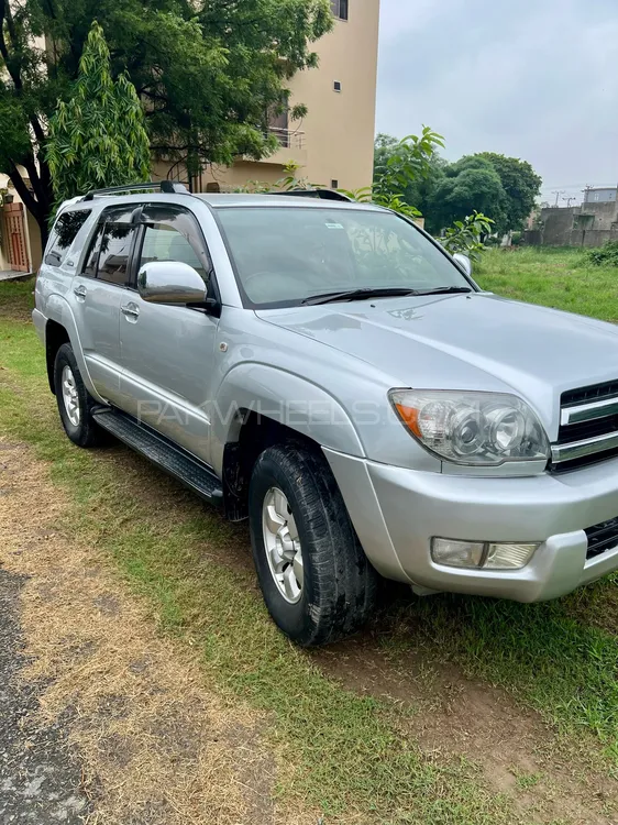 Toyota Surf 2005 for Sale in Lahore Image-1