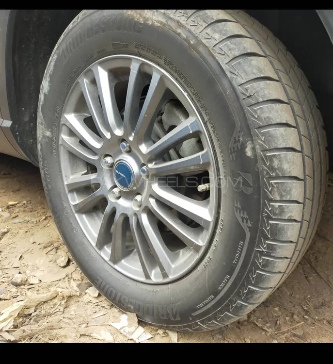 16 inch high quality alloy rims with bridgestone new tyres Image-1