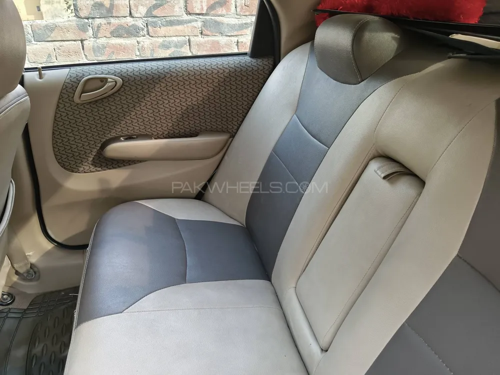 Honda City 2003 for Sale in Lahore Image-1