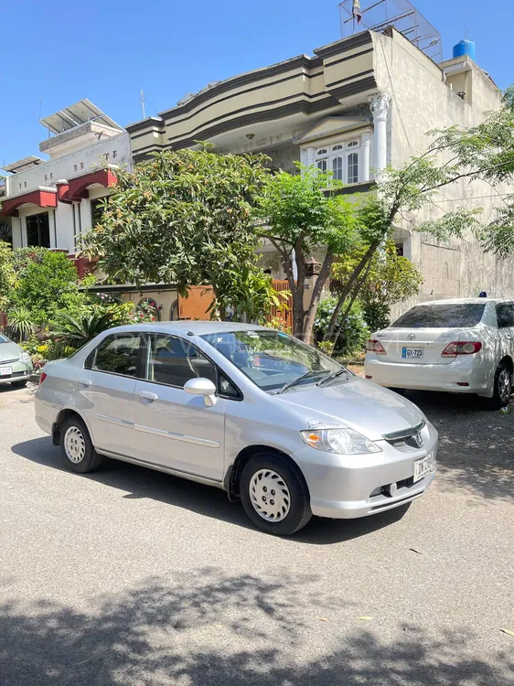 Honda City 2004 for Sale in Islamabad Image-1