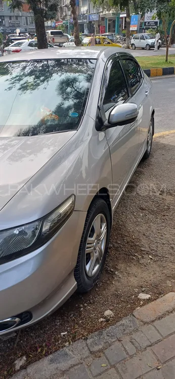 Honda City 2015 for Sale in Islamabad Image-1