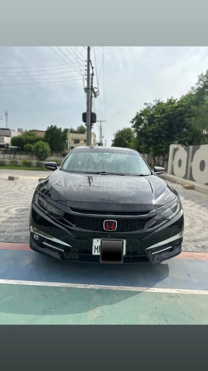 Honda Civic 2016 for Sale in Multan Image-1