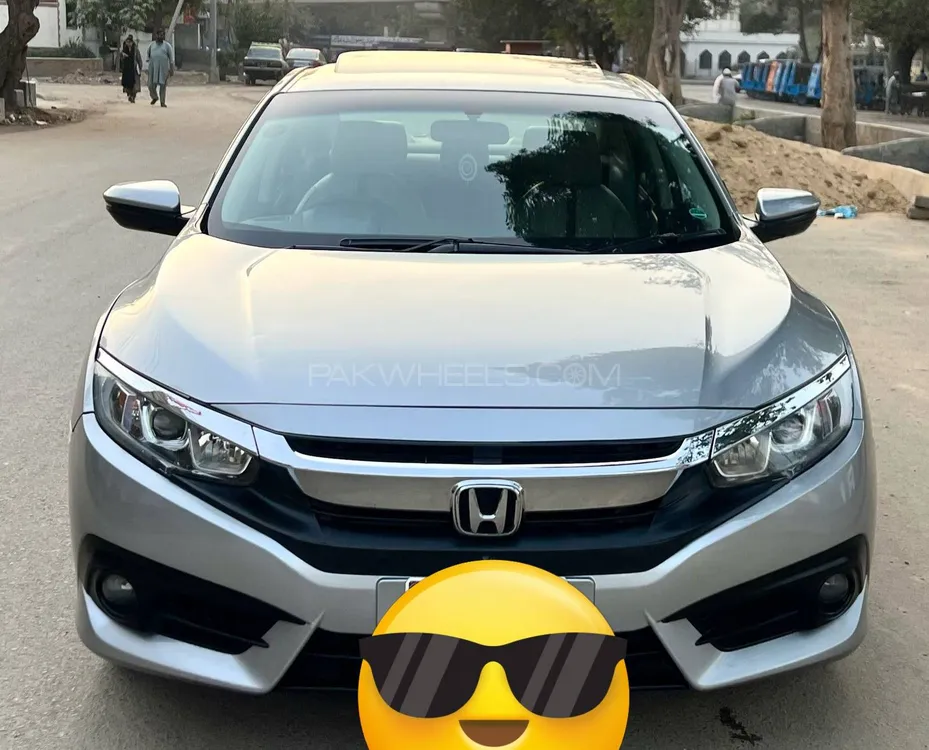 Honda Civic 2017 for Sale in Karachi Image-1