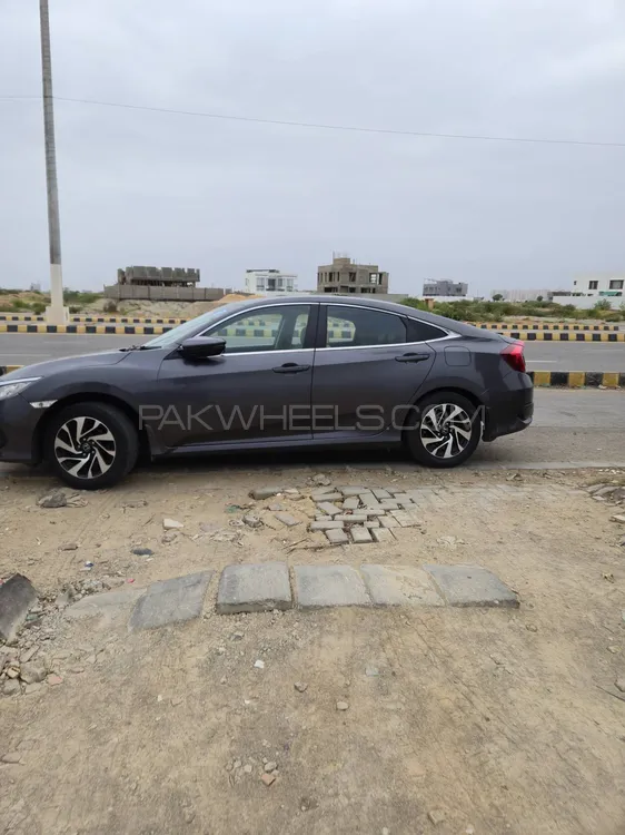 ہونڈا سوک 2018 for Sale in کراچی Image-1