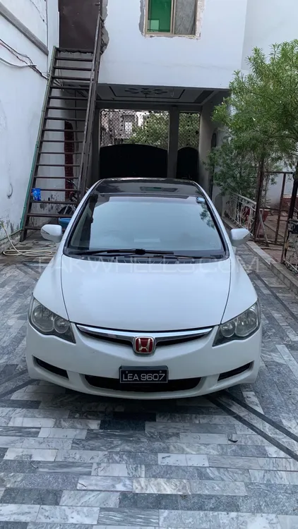 Honda Civic 2010 for Sale in Faisalabad Image-1