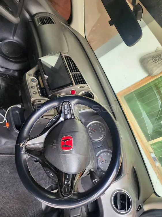 Honda Stream 2007 for Sale in Sahiwal Image-1
